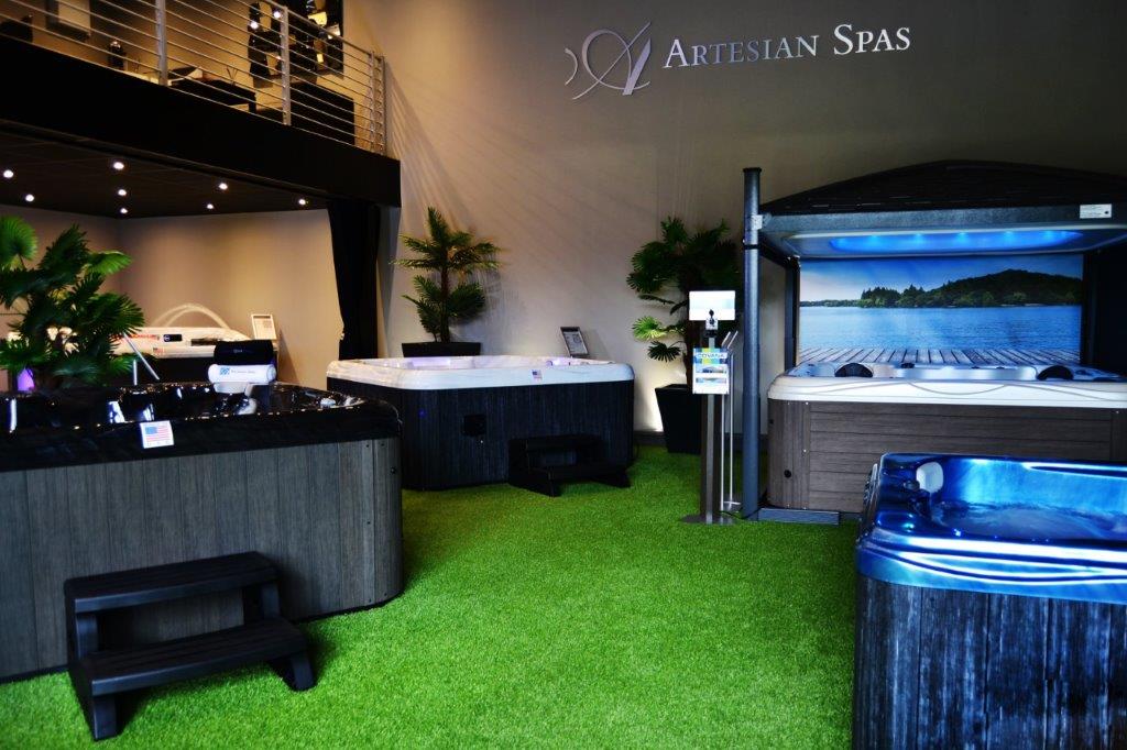 Luxury Spas Direct showroom photo